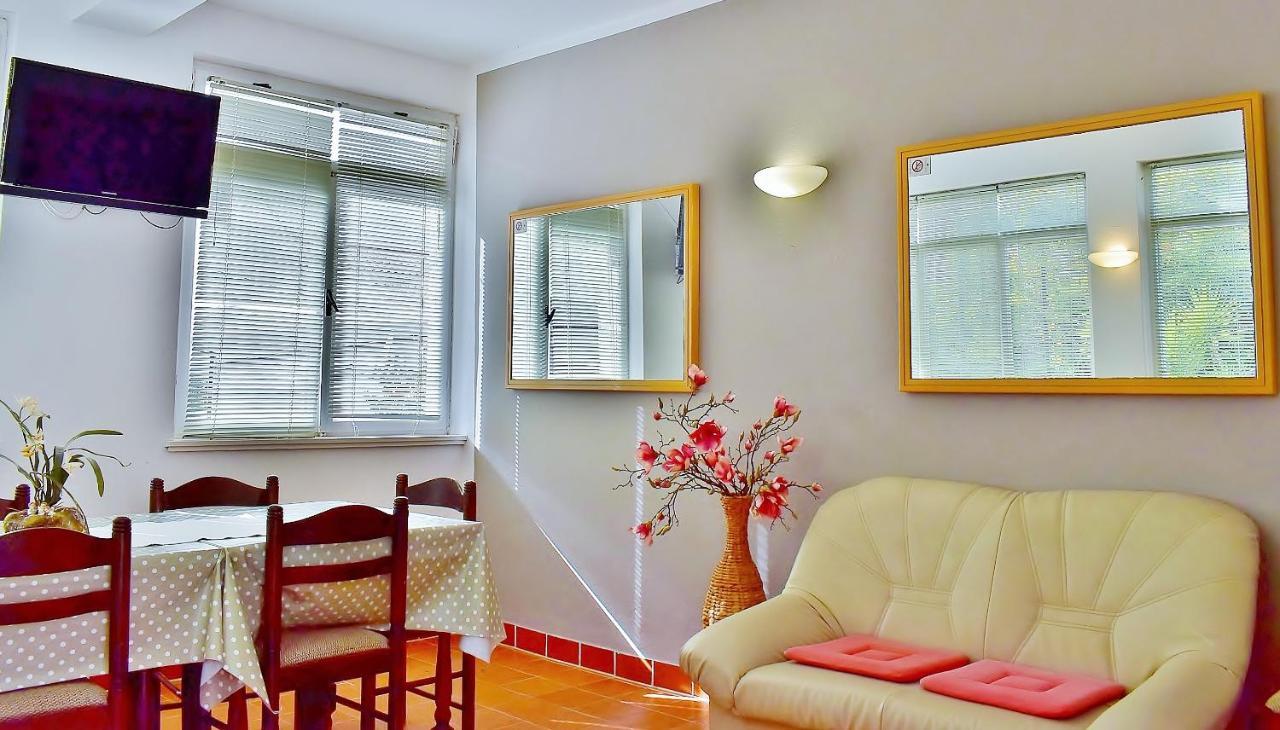 Apartman Balen J. Banjol Екстериор снимка